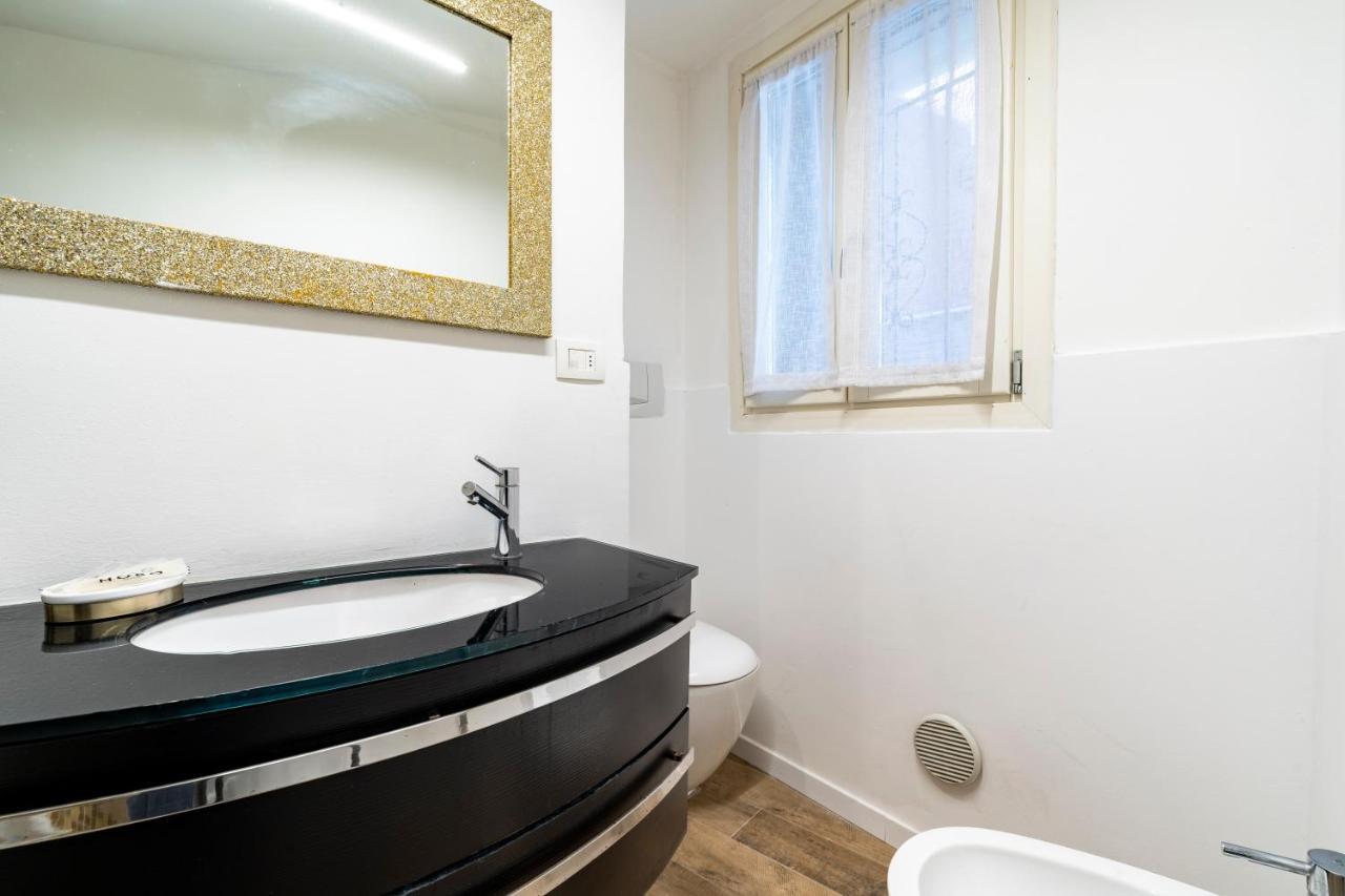 Ferienwohnung San Marco Pied-A-Terre - Accademia By Wonderful Italy Venedig Exterior foto
