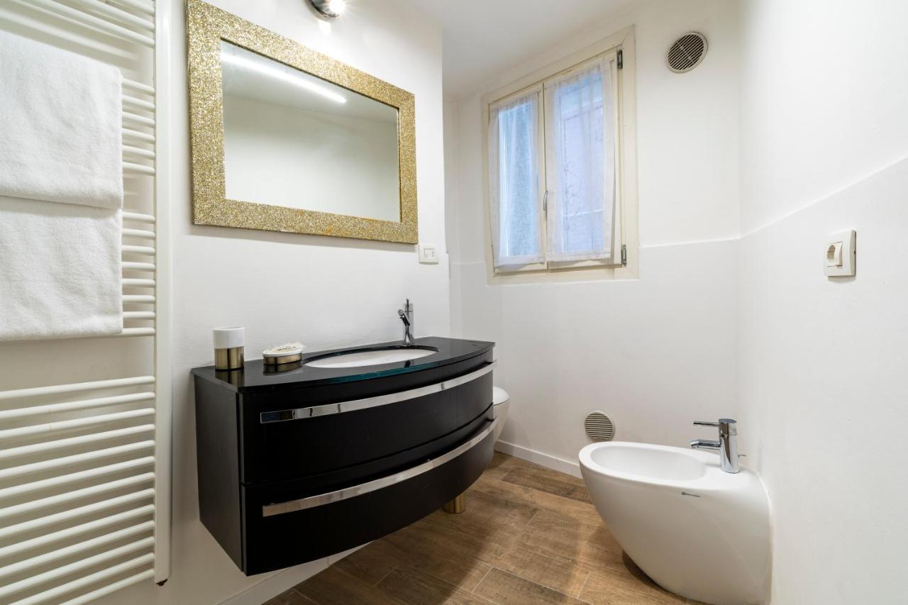 Ferienwohnung San Marco Pied-A-Terre - Accademia By Wonderful Italy Venedig Exterior foto